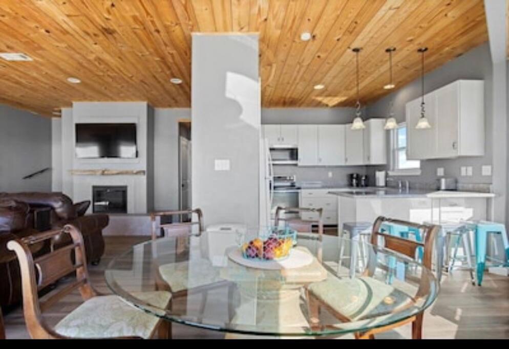 Stunning Beachfront 3 Bedroom Home, Coralmoonbeach Bolivar Peninsula Εξωτερικό φωτογραφία